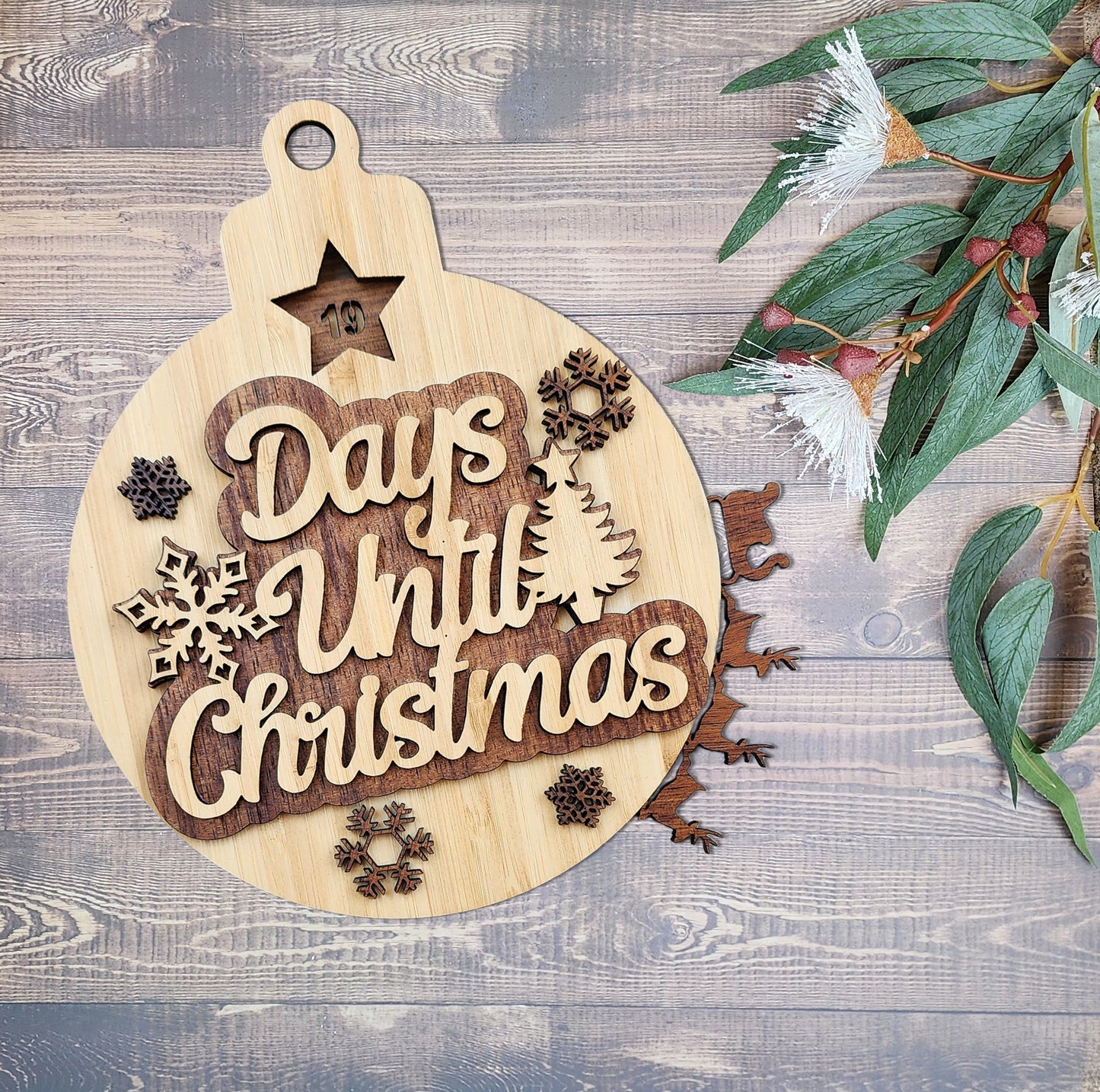 Christmas countdown dial