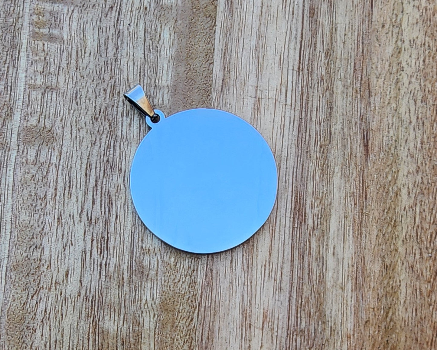 Stainless steel pendant/key ring
