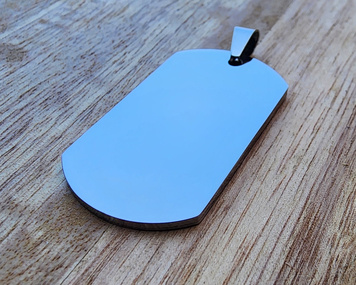 Stainless steel pendant/key ring